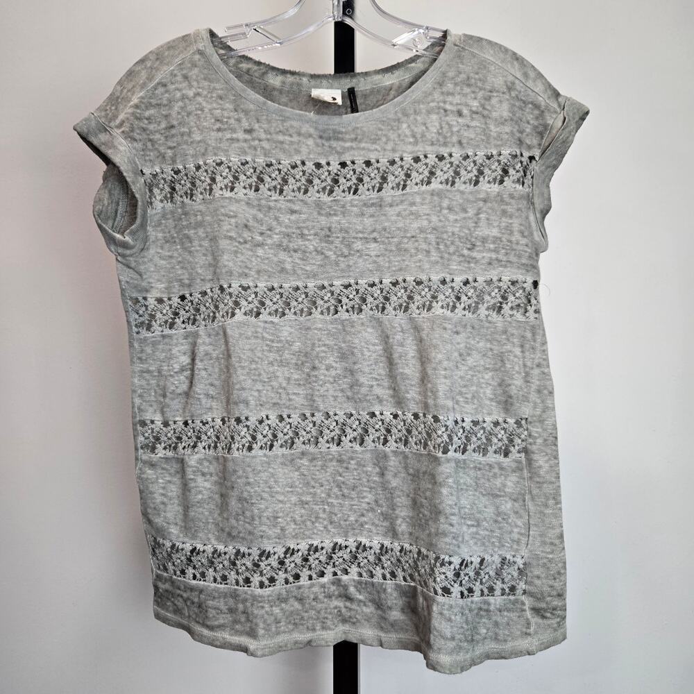 Akemi Kin Anthropologie Linen Short Sleeve Top Shirt Crochet Lace Stripe Gray